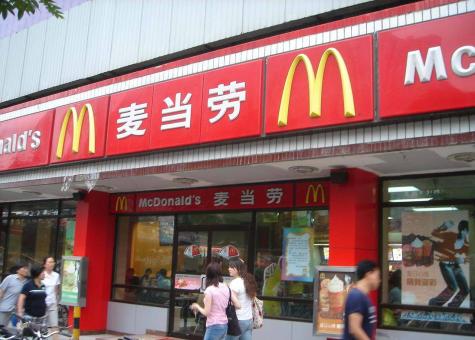 門頭招牌如何改造升級吸引新一代消費者？